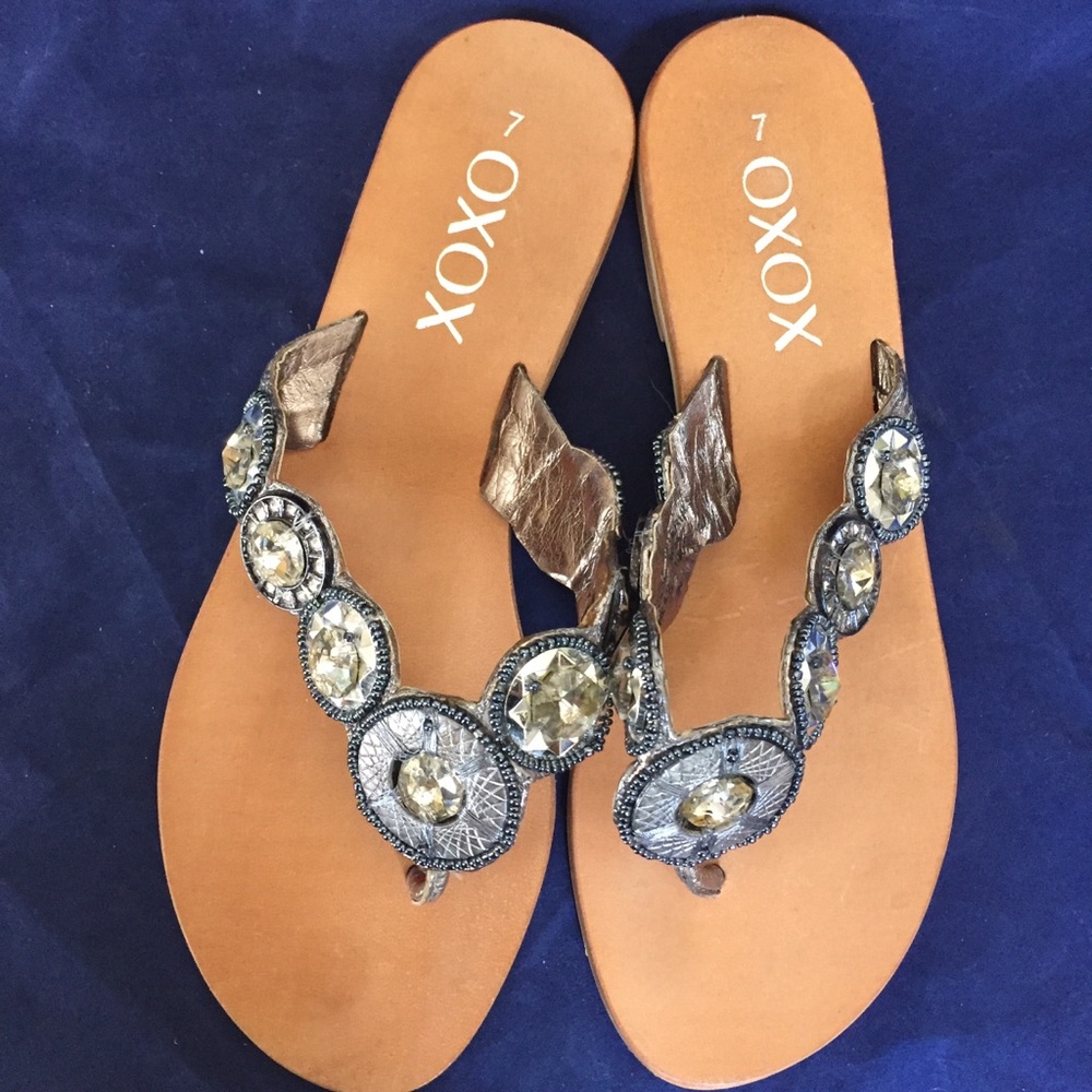 XOXO Navy and silver jewel Sandals